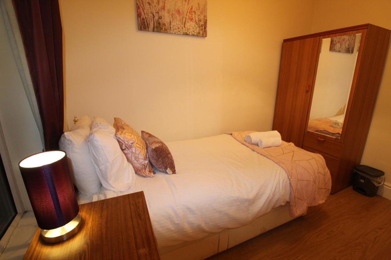 Hotel Staveley House Extérieur photo