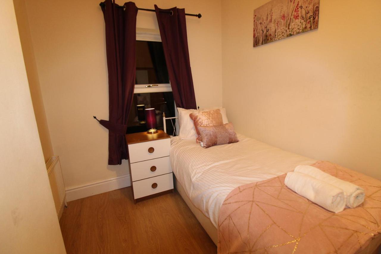 Hotel Staveley House Extérieur photo